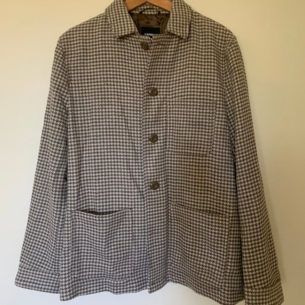 Express Men's brown and white houndstooth coat Size Large